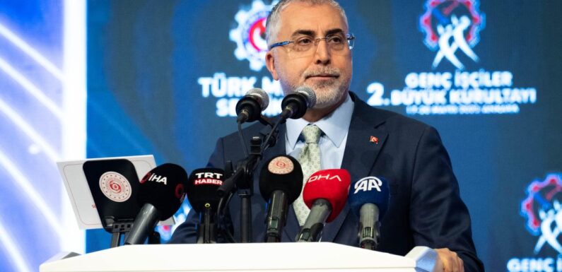 Bakan Işıkhan: Genç istihdamı için metal sektörü önceliklendirildi