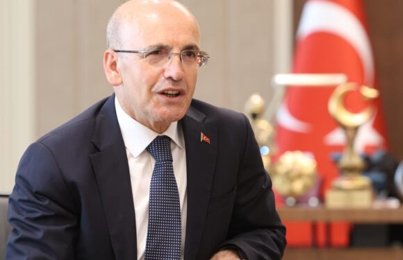 Bakan Şimşek: Enflasyon beklentilerindeki iyileşme devam ediyor