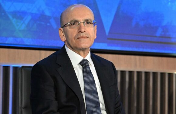 Bakan Şimşek: Programımıza duyulan güvenle beklentiler iyileşiyor