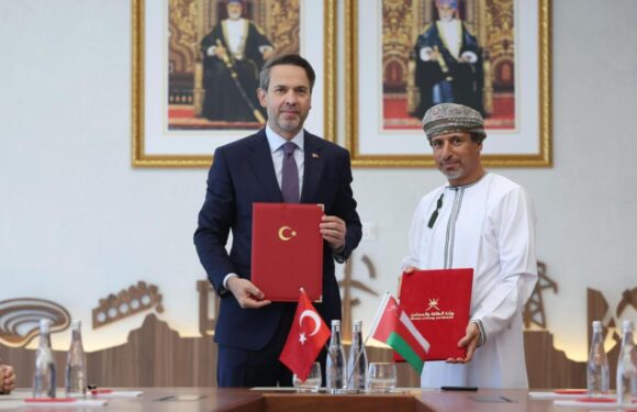 Türkiye ve Umman arasında enerji alanında mutabakat zaptı imzalandı