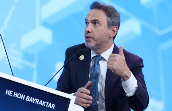 Bakan Bayraktar, Azerbaycan, Venezuela, Irak ve Kazakistan enerji bakanlarıyla görüştü