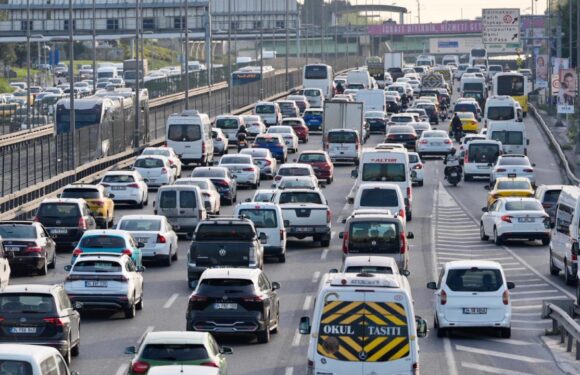 Trafikteki toplam araç sayısı haziranda 184 bin 554 arttı