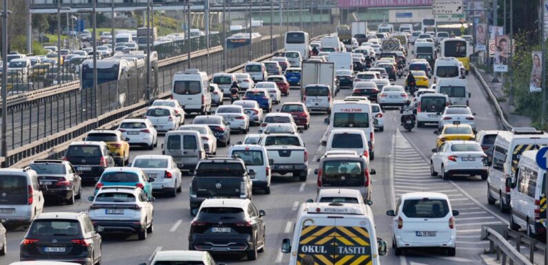 Trafikteki toplam araç sayısı haziranda 184 bin 554 arttı