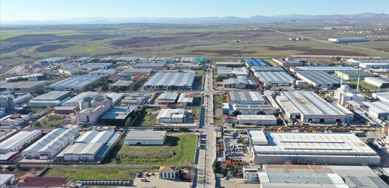 Bakan Kacır: OSB’lerde çalışan sayısını 2,7 milyona yükselttik