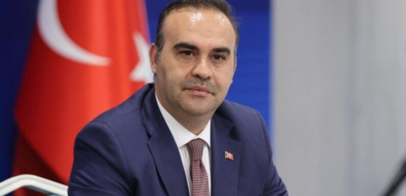 Bakan Kacır: Türkiye’nin kalkınmasına hız vermeye devam edeceğiz