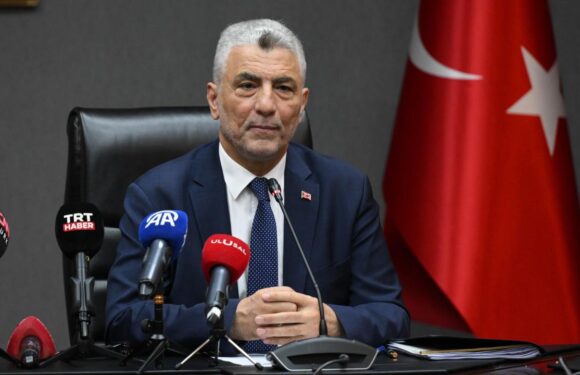 Bakan Bolat: Otomotiv ihracatında 41 kere maşallah diyeceğiz