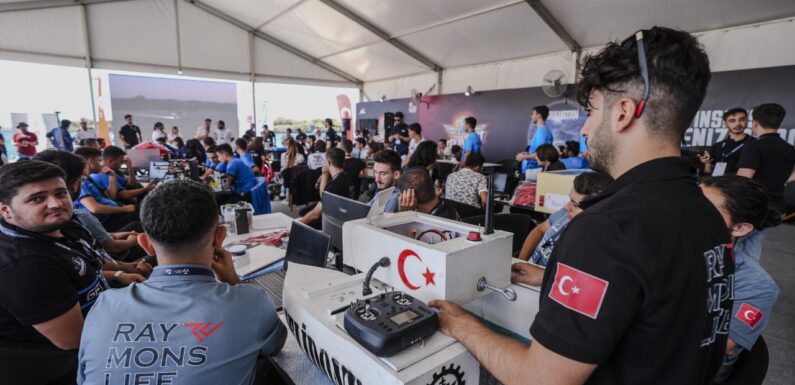 TEKNOFEST Mavi Vatan İnsansız Deniz Altı Aracı Yarışması başladı