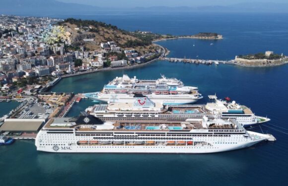 Bakan Uralıoğlu: Ağustos ayında kruvaziyer turizminde rekor kırdık