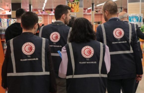 İstanbulda fahiş fiyat artışı, stokçuluk ve etiket denetimi: 321 milyon lira ceza kesildi