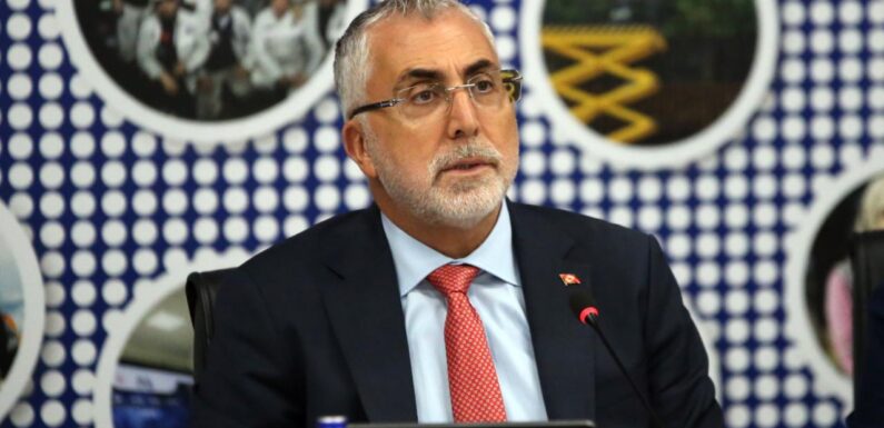 Bakan Işıkhan: Tam 20 çeyrektir kesintisiz büyüme sürecimiz devam ediyor