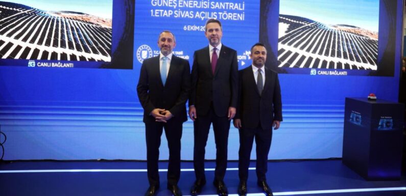 Bakan Bayrak’tar, Sivas’taki GES açılışını 5G ile İstanbul’dan yaptı