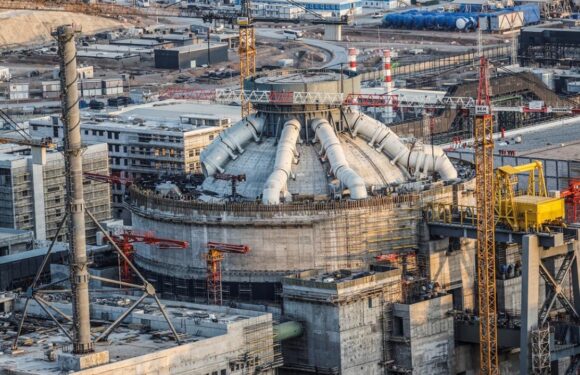 Bakan Bayraktar: Akkuyu’da elektrik üretimi 2026’da başlayacak