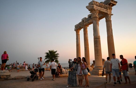 Türkiye’nin turizm geliri yılın üçüncü çeyreğinde arttı