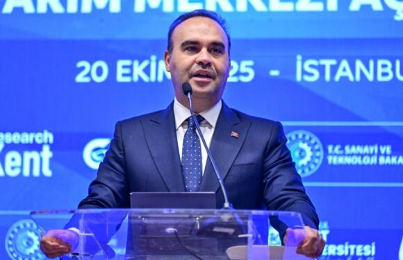 Bakan Kacır: Teknoparklarda 2 milyar dolardan fazla satış yapıldı