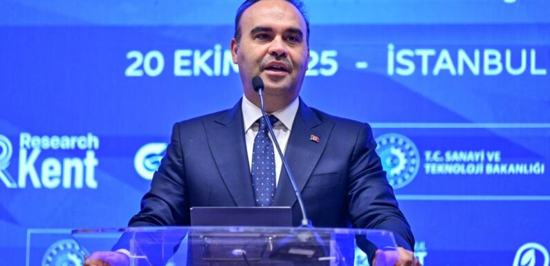Bakan Kacır: Teknoparklarda 2 milyar dolardan fazla satış yapıldı