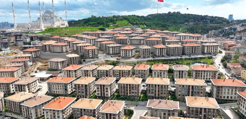 Kentsel Dönüşüm Başkanlığı 7 ildeki 319 konut ile 197 iş yerini satacak