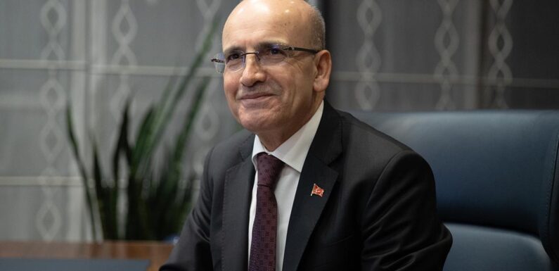 Bakan Şimşek: Cari açıktaki iyileşme dış finansman ihtiyacını azaltıyor