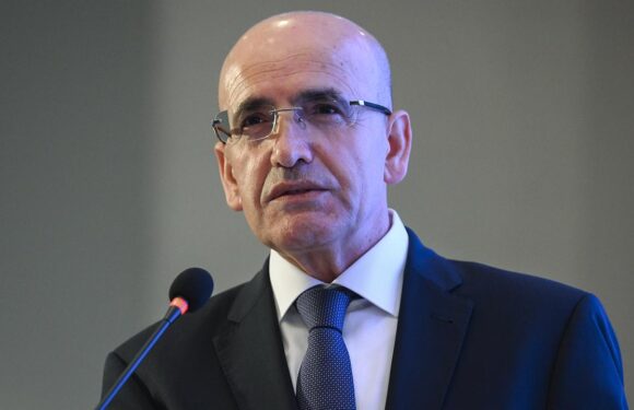 Bakan Şimşek: Eximbank’ın ihracatçılarımıza 54 milyar dolar destek sağlamasını bekliyoruz