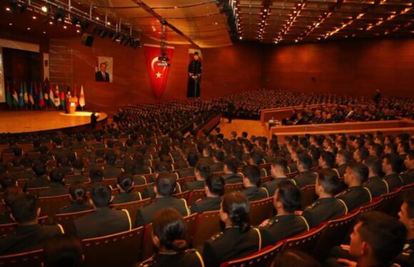 MSÜ’de yeni dönem ‘Filistin’de 800 Yıl’ dersiyle başladı