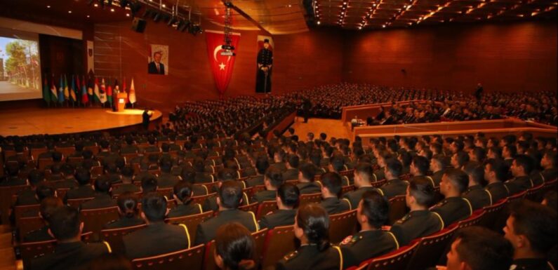 MSÜ’de yeni dönem ‘Filistin’de 800 Yıl’ dersiyle başladı