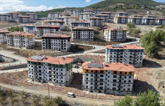 Deprem bölgesı için oluşturulan Afet Yeniden İmar Fonu faaliyete geçti