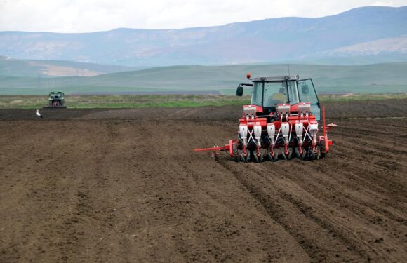 Çiftçi Kayıt Sistemine kayıtlı üreticilere 707 milyon 112 bin lira aktarıldı