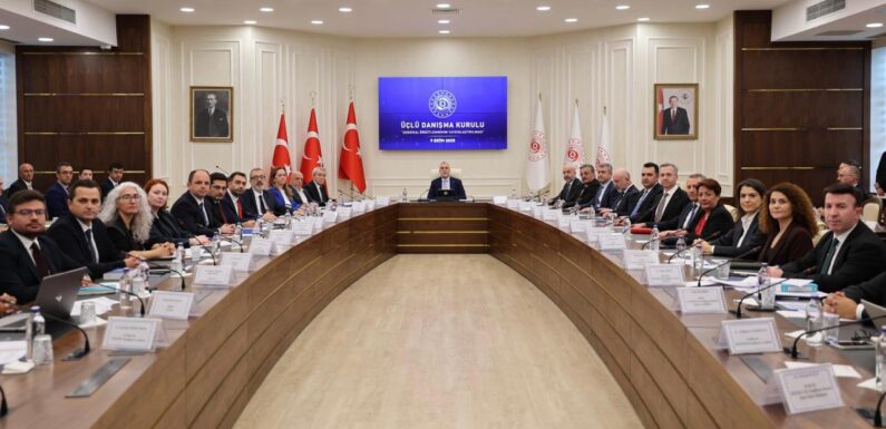 Asgari ücret maratonu öncesi kritik toplantı