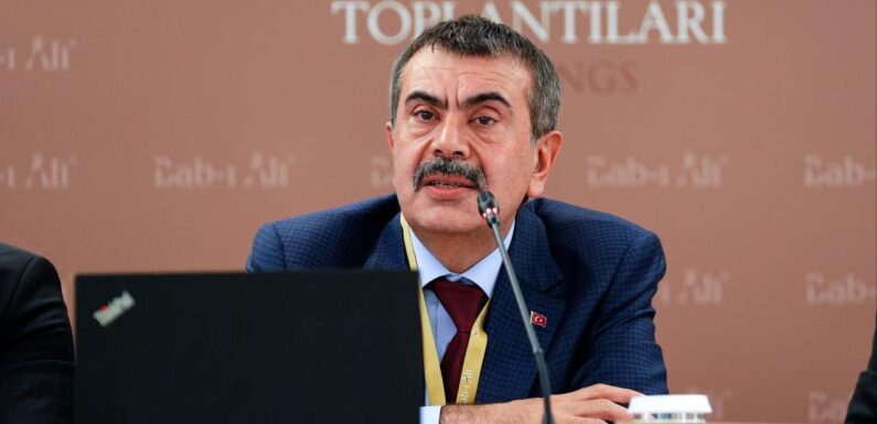Bakan Tekin: Yapay zeka destekli açık uçlu soruların değerlendirilmesiyle ilgili proje geliştiriyoruz