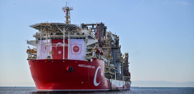 Abdülhamid Han sondaj gemisi ‘Mavi Vatan’da 1 yılını tamamladı