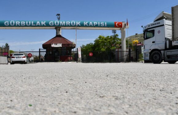 Ağrı Gürbulak Gümrük Kapısı yeniden hizmete açılıyor