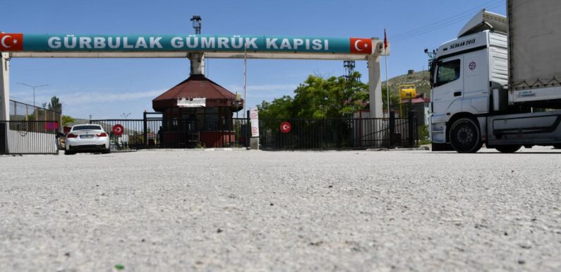 Ağrı Gürbulak Gümrük Kapısı yeniden hizmete açılıyor