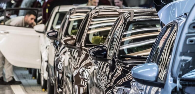 3,8 milyar dolarlık dış satımla otomotiv zirvede